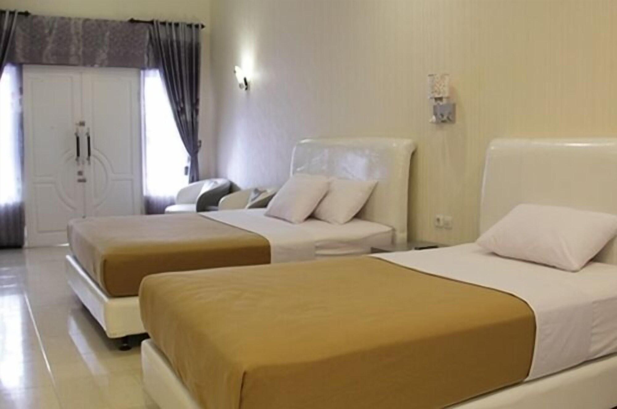 New Cahaya Hotel Sedati Exterior foto